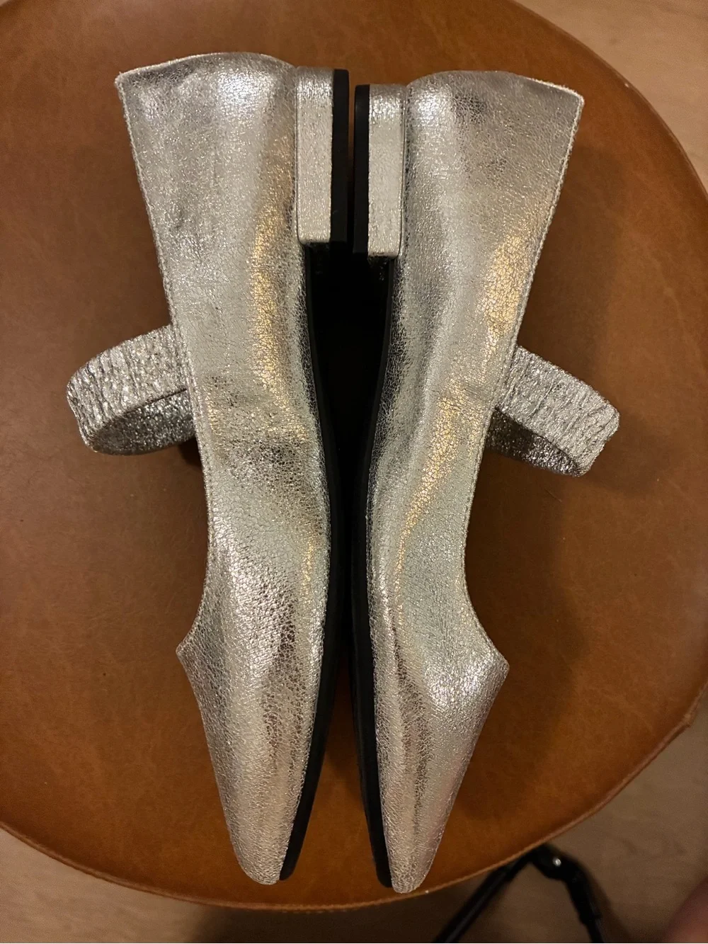Kelly & Katie Alston Silver Metallic Mary Jane Flats Size 8.5 EUC!